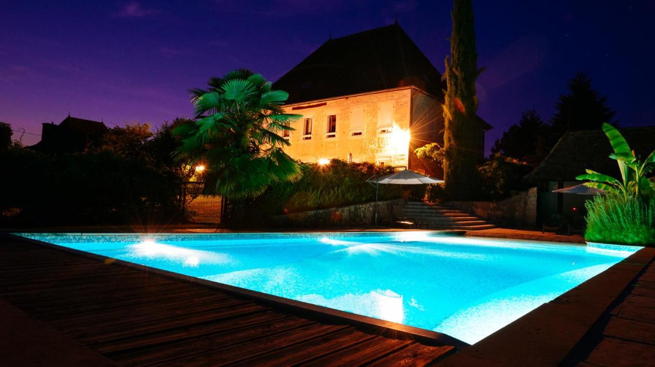 Bed and Breakfast Domaine Du Manoir Les Avenières Esterno foto